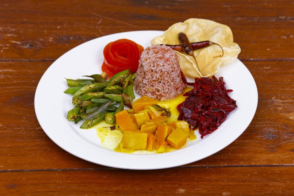 Sathya Ayurveda Hotel Bad Orb Bagian luar foto